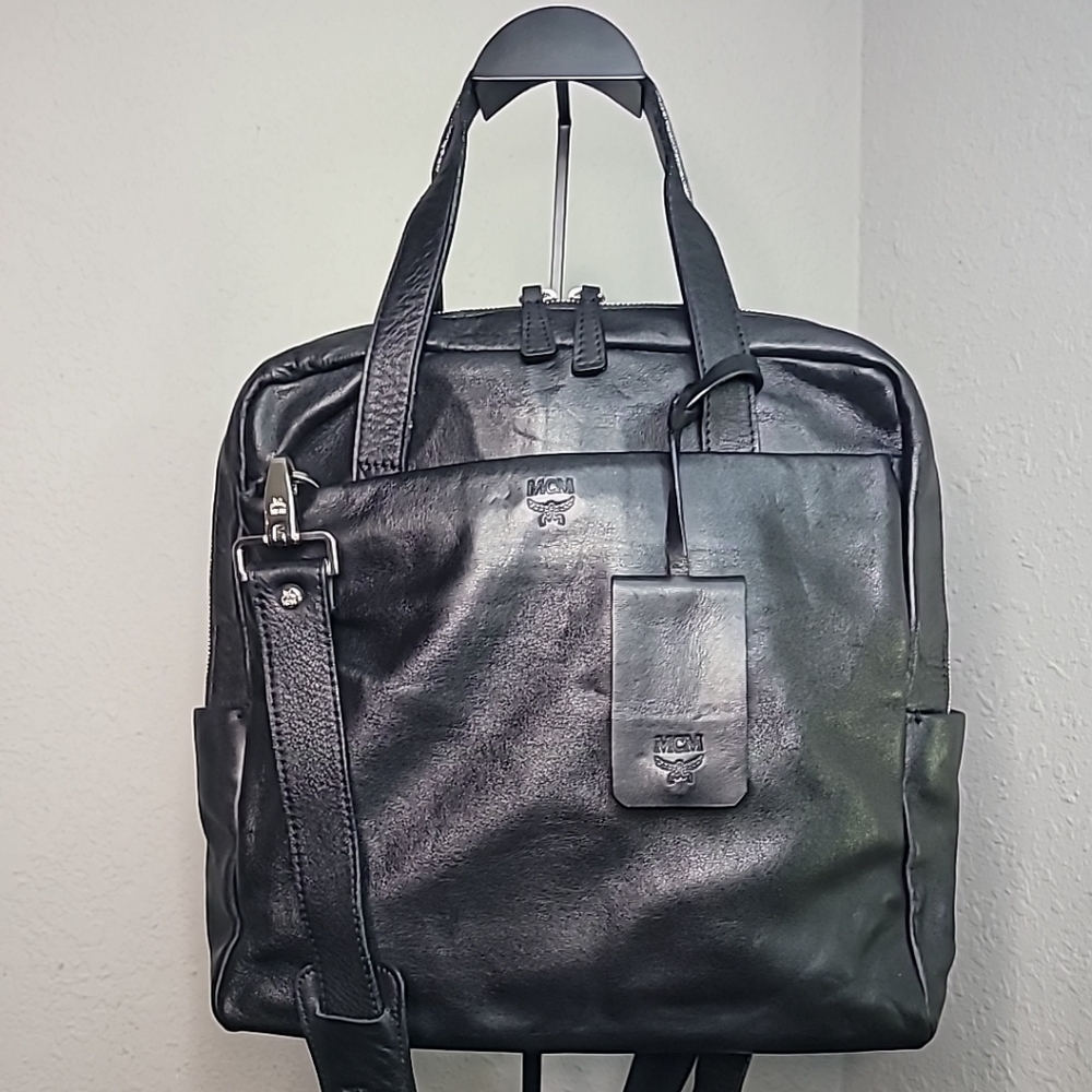 MCM BLACK MESSENGER COMMUTER OFFICE BAG